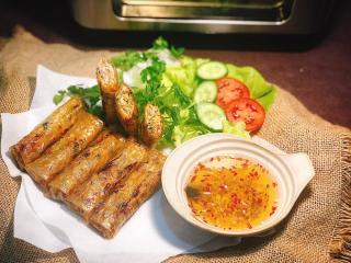 Cách làm nem rán thơm nức mũi với nồi chiên không dầu